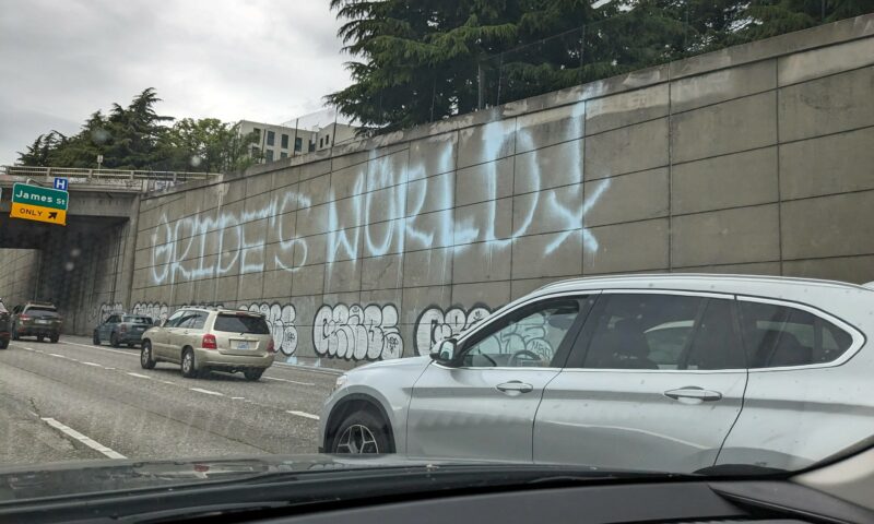 Crackdown on freeway graffiti starts between Tacoma and Seattle